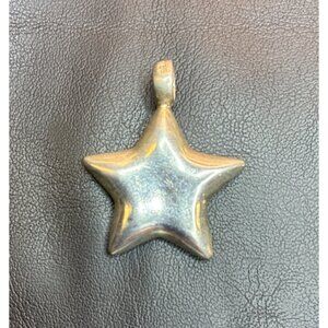 Vintage Sterling Silver Star Pendant Hallmarked Artisan Crafted Charm Necklace
